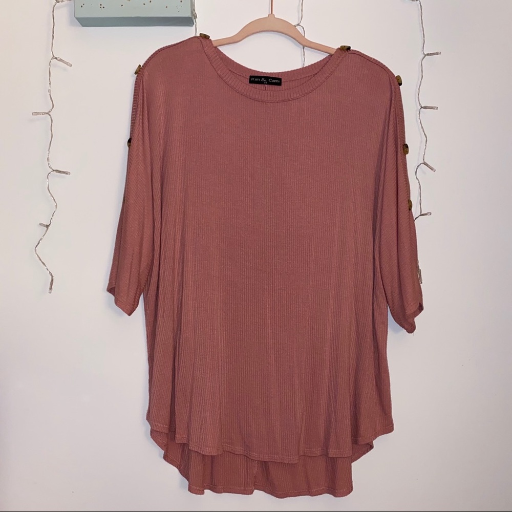 Ribbed 3/4 Sleeve Top